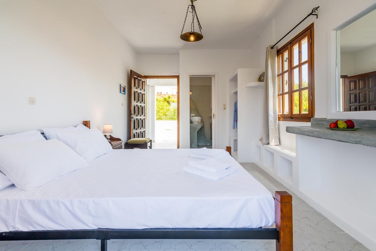 Takiss Rooms Pollonia Exterior foto